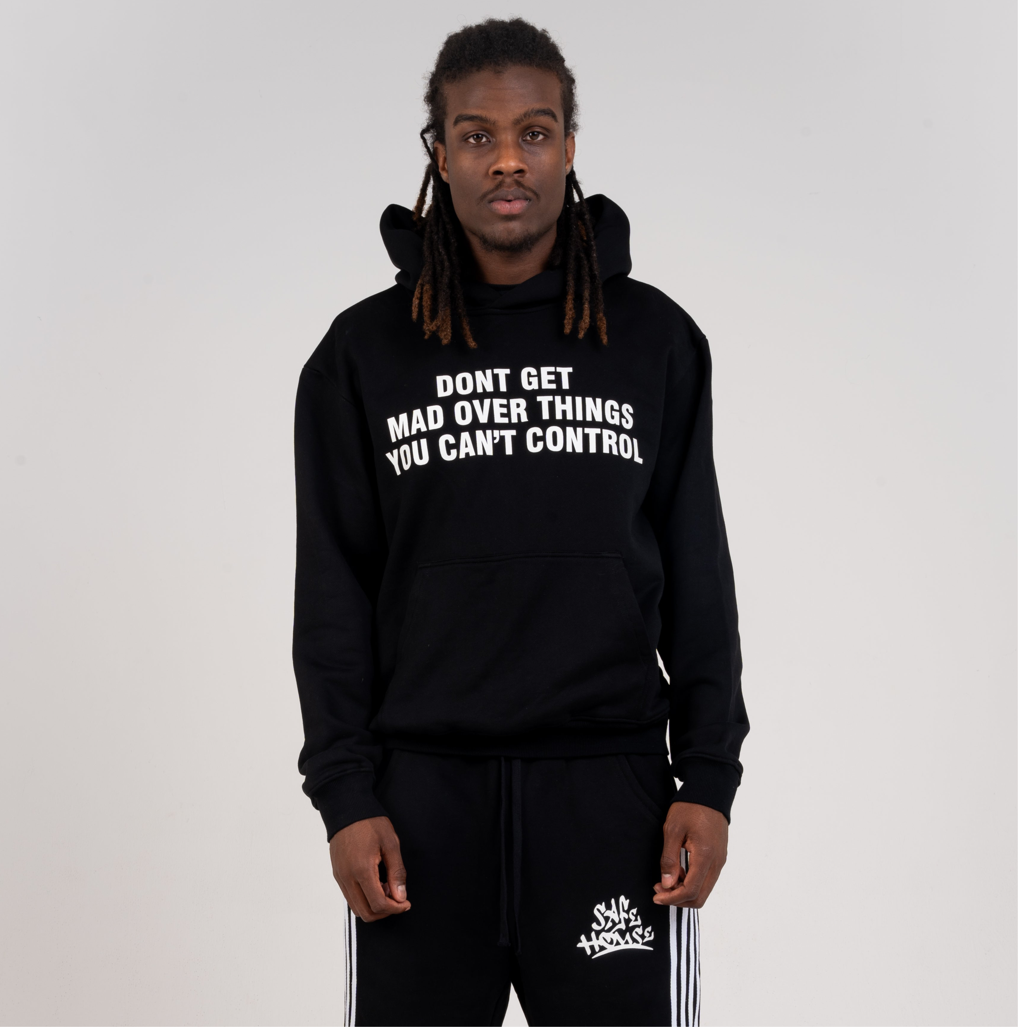 LÈ QUOTE HOODIE - BLACK